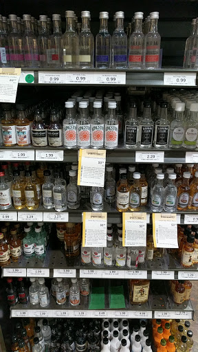 Wine Store «Total Wine & More», reviews and photos, 1001 Main St, River Edge, NJ 07661, USA