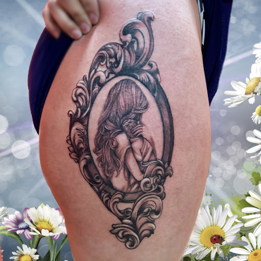 Explore tattoos on hand ideas, creative tattoo ideas in Sunbury, available at Body Mods