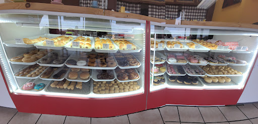 Donut Shop «RC Donuts», reviews and photos, 700 W Spring Creek Pkwy, Plano, TX 75023, USA