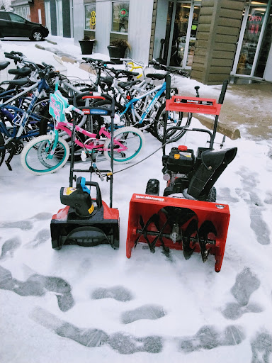 Pawn Shop «Money & More», reviews and photos, 1025 S Riverside Dr, Iowa City, IA 52246, USA