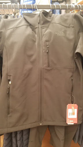 Clothing Store «The North Face», reviews and photos, 2000 NJ-38, Cherry Hill, NJ 08002, USA