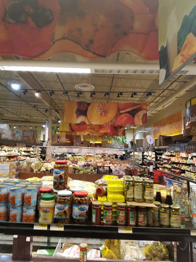 Grocery Store «H Mart», reviews and photos, 7885 Heritage Dr, Annandale, VA 22003, USA