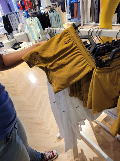 Clothing Store «Nike San Francisco», reviews and photos, 278 Post St, San Francisco, CA 94108, USA