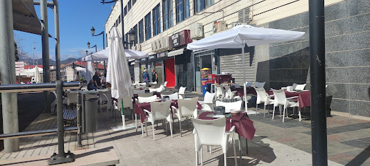 Patxi Bar Restaurante - Glorieta del Teniente Reinoso, 51001 Ceuta, Spain