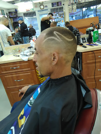 Barber Shop «Yuri Barber Shop», reviews and photos, 1800 Palm Ave, Hialeah, FL 33010, USA