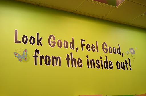 Barber Shop «Friendly Faces Barbershop», reviews and photos, 11160 Veirs Mill Rd, Silver Spring, MD 20902, USA