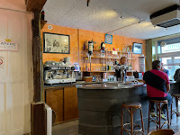 Atmosphère du Café Café du Parc à Livarot-Pays-d'Auge - n°1