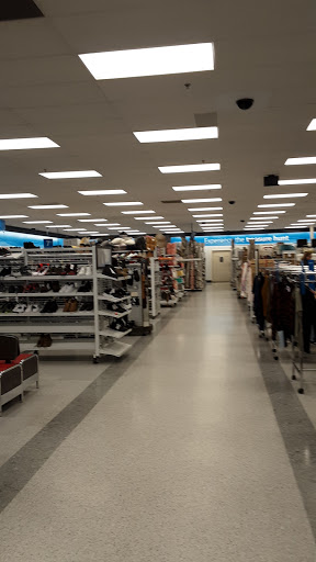 Clothing Store «Ross Dress for Less», reviews and photos, 620 Triangle Shopping Center, Longview, WA 98632, USA