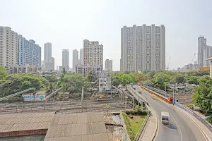 Flagship Hotel Skylink Hospitality Near Haji Ali Dargah image