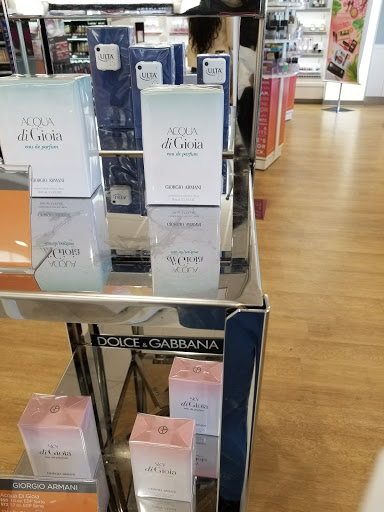 Beauty Salon «Ulta Beauty», reviews and photos, 4140 S Pulaski Rd, Chicago, IL 60632, USA