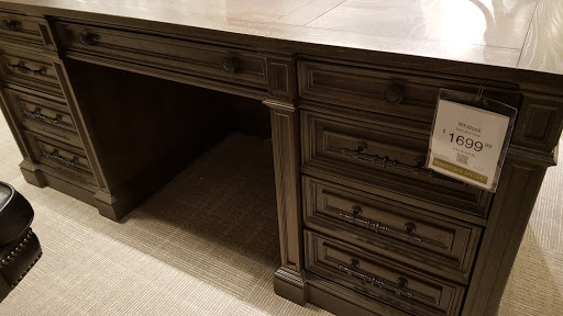 Furniture Store «Havertys Furniture», reviews and photos, 6731 North Point Pkwy, Alpharetta, GA 30022, USA