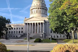 West Virginia State Capitol image