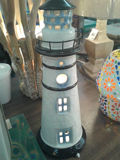 Flea Market «Streetsboro Flea Market - Furniture, Antiques, Collectibles», reviews and photos, 1513 Streetsboro Rd, Streetsboro, OH 44241, USA