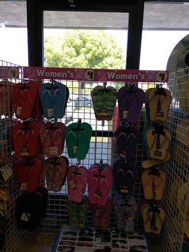 Dollar Store «Dollar Tree», reviews and photos, 4005 Manzanita Ave #32, Carmichael, CA 95608, USA