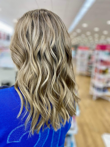 Hair Salon «Ulta Beauty», reviews and photos, 2707 Aurora Ave #123, Naperville, IL 60540, USA