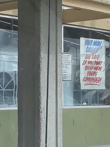 Grocery Store «Grocery Outlet Bargain Market», reviews and photos, 1391 E Yosemite Ave, Manteca, CA 95336, USA