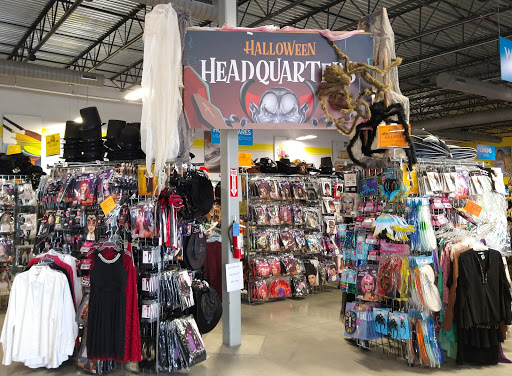 Thrift Store «Goodwill Central Texas - Bastrop», reviews and photos