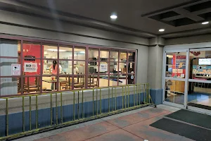 La Pizza Cafe image