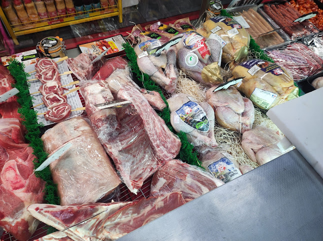 Comentarii opinii despre LIL'BOUCHERIE