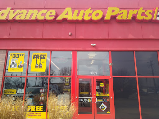 Auto Parts Store «Advance Auto Parts», reviews and photos, 1961 Douglas Rd, Montgomery, IL 60538, USA