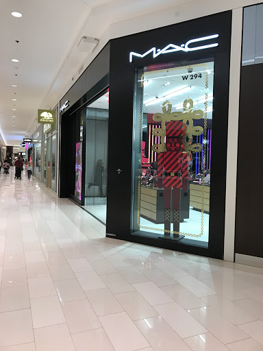Cosmetics Store «MAC Cosmetics», reviews and photos, 294 West Market, Bloomington, MN 55425, USA