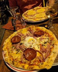 Pizza du Pizzeria Pizza Capri à Versailles - n°20