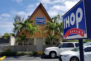 IHOP image