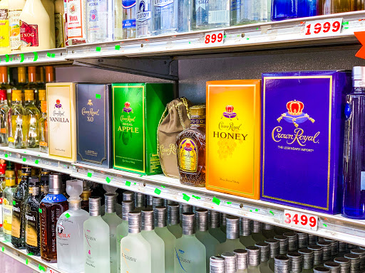 Liquor Store «Grove Park Liquor Store», reviews and photos, 2080 Donald Lee Hollowell Pkwy NW, Atlanta, GA 30318, USA