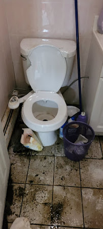 MomShe's Cleaners LLC - Photo 8 - Car repair in Jacksonville, FL, Jacksonville