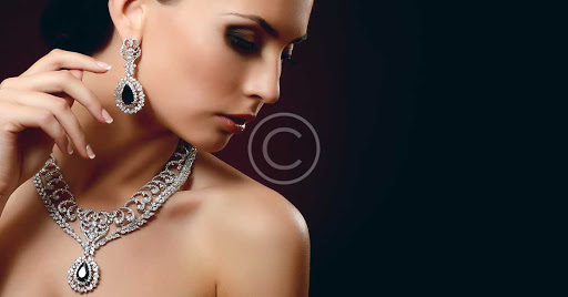 Watch Repair Service «Golden Jewelers - Memphis», reviews and photos, 2926 Lamar Ave, Memphis, TN 38114, USA