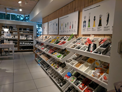 Furniture Store «Crate and Barrel», reviews and photos, 301 Santana Row, San Jose, CA 95128, USA