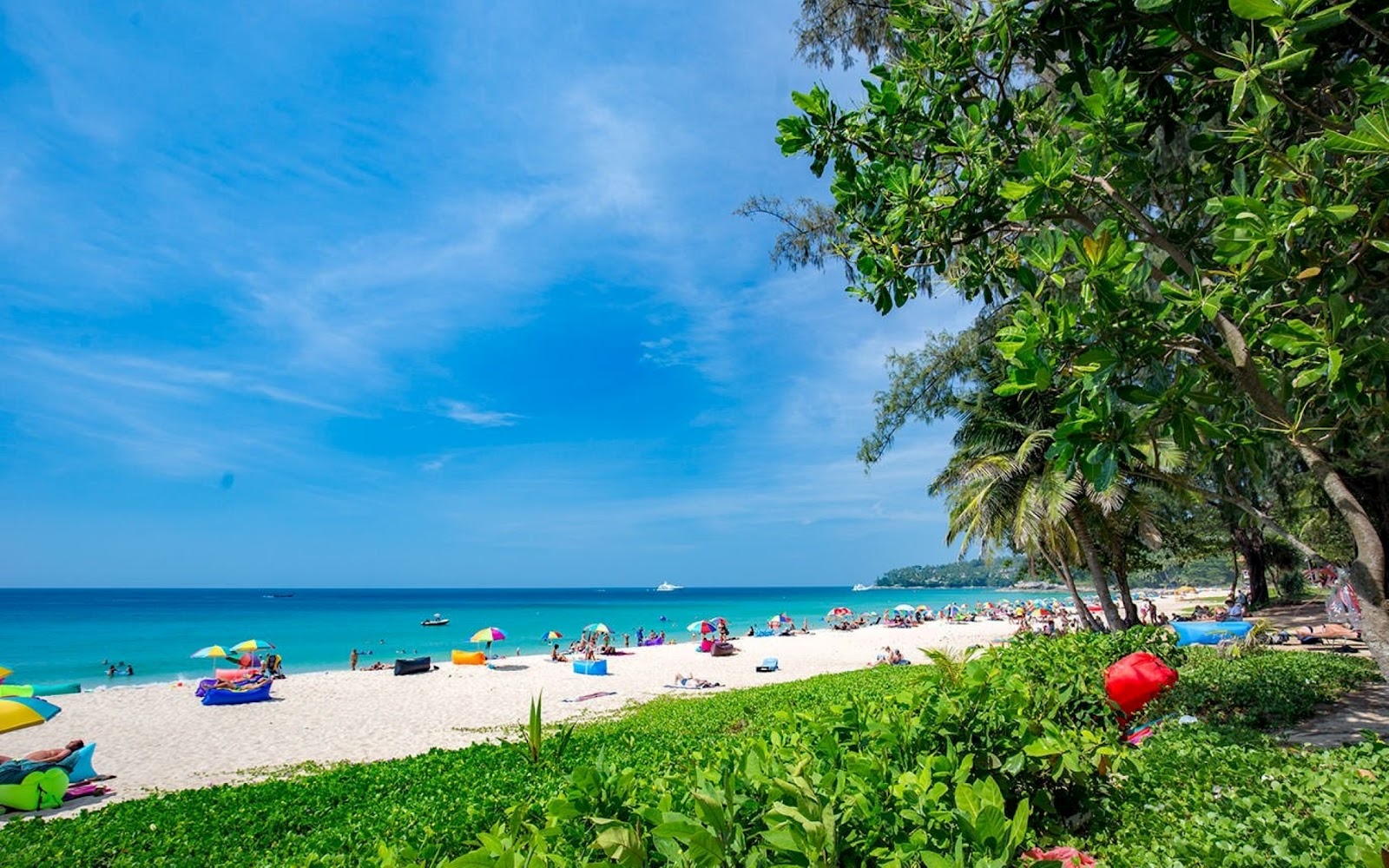 Photo of Bang Tao Beach partly hotel area