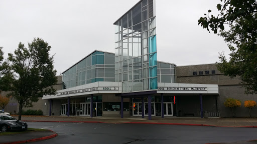 Movie Theater «Regal Cinemas Wilsonville 9», reviews and photos, 29300 Town Center Loop W, Wilsonville, OR 97070, USA