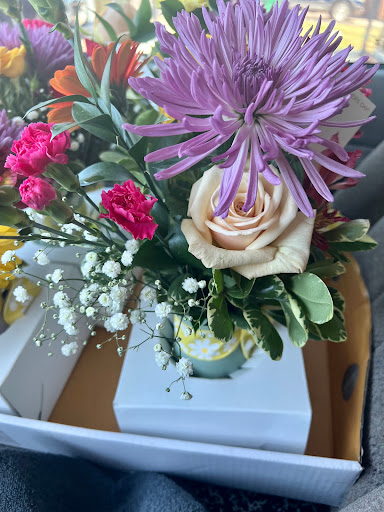 Florist «Lighthouse Flower Shop», reviews and photos, 1007 E Southern Ave, Mesa, AZ 85204, USA