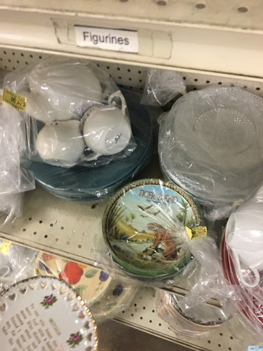 Thrift Store «VALUE VILLAGE Thrift Store», reviews and photos, 9334 Alondra Blvd, Bellflower, CA 90706, USA