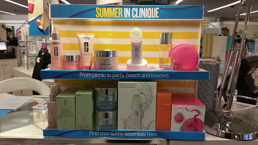 Department Store «Elder-Beerman», reviews and photos, 202 Limestone Dr, Frankfort, KY 40601, USA