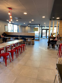 Atmosphère du Restaurant KFC Villeneuve Loubet - n°6