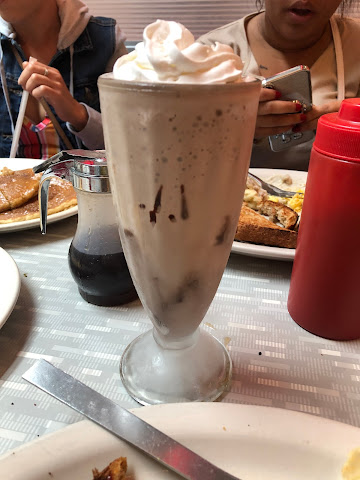 RedEye Diner by null