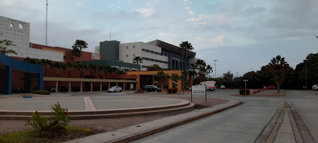 Opiniones de Hospital Roberto Gilbert en Guayas - Hospital
