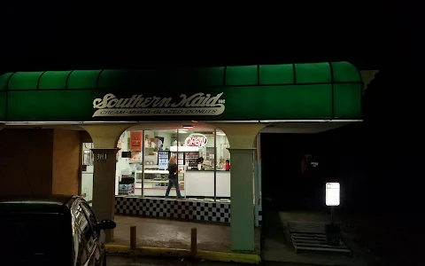 Southern Maid Donuts image