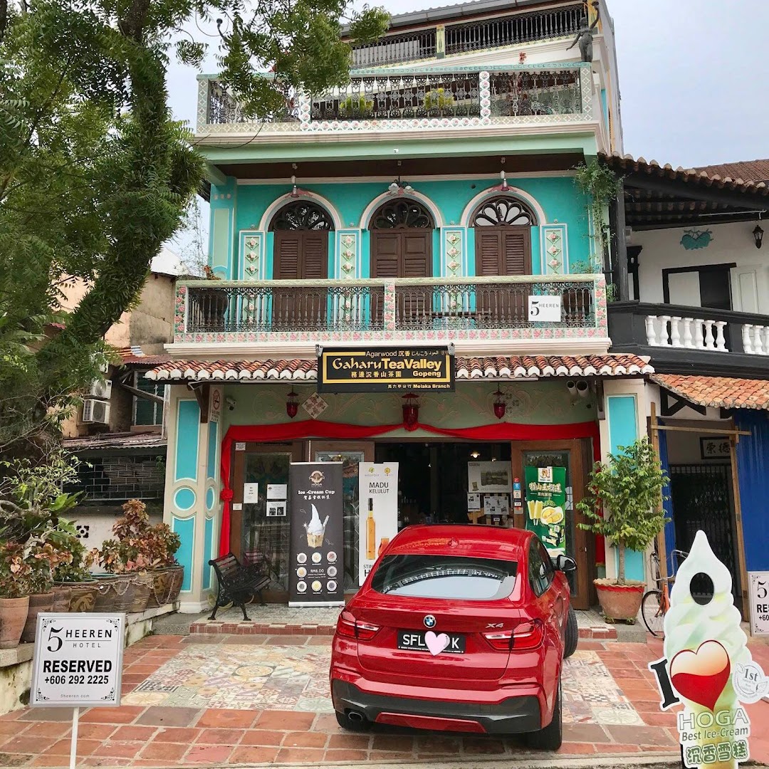 HOGA Gaharu Tea House Melaka (