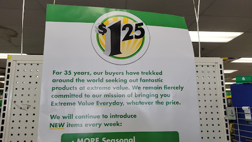 Dollar Store «Dollar Tree», reviews and photos, 266 N Telegraph Rd, Pontiac, MI 48341, USA