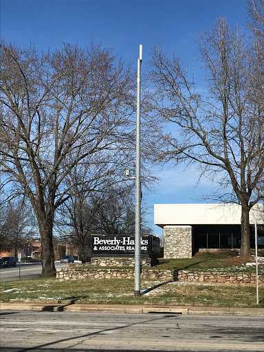 Real Estate Agents «Asheville, Beverly-Hanks & Associates, REALTORS», reviews and photos, 300 Executive Park, Asheville, NC 28801, USA