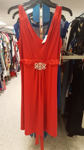 Stores to buy long dresses Honolulu
