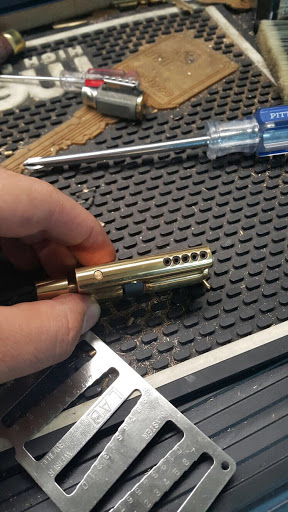 Locksmith «Armstrong Locksmith Inc», reviews and photos, 208 Thompson Ln, Nashville, TN 37211, USA