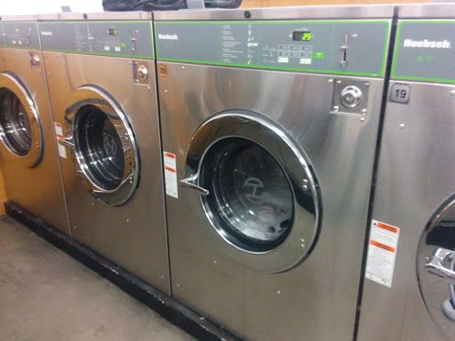 Laundromat «18 Minute Wash», reviews and photos, 730 S Pacific Coast Hwy # 103, Redondo Beach, CA 90277, USA