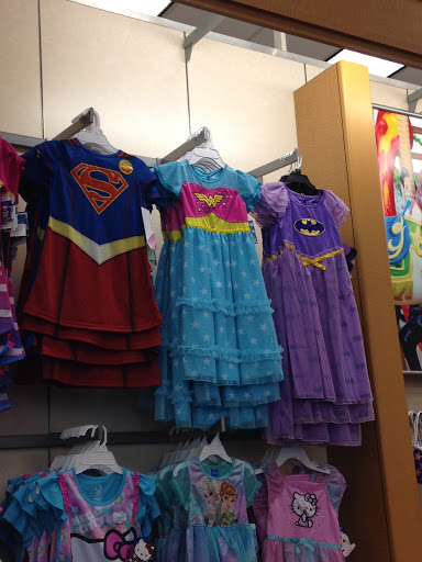 Grocery Store «Fred Meyer», reviews and photos, 11425 SW Beaverton Hillsdale Hwy, Beaverton, OR 97005, USA