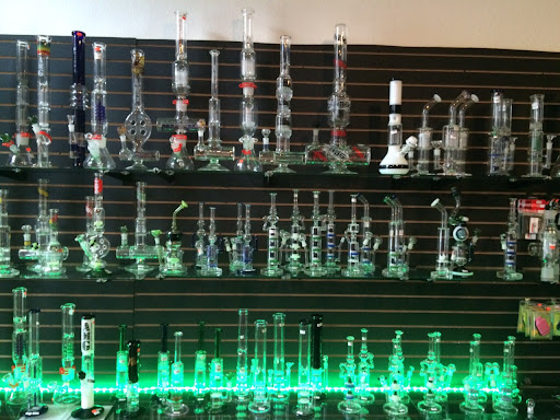 Tobacco Shop «Almost Paradise», reviews and photos, 355 S Linn St, Iowa City, IA 52240, USA