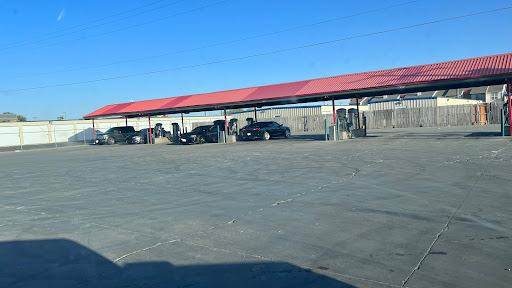 Lucky's Car Wash en Odessa