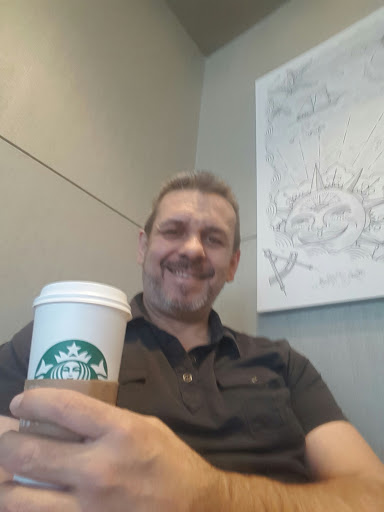 Coffee Shop «Starbucks», reviews and photos, 1700 Avenue of Mid-America, Effingham, IL 62401, USA